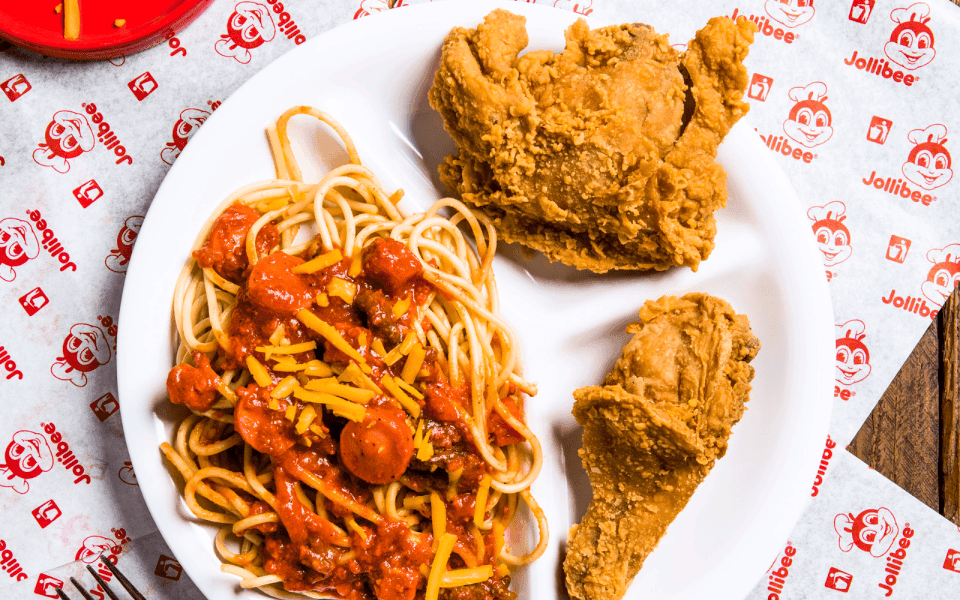 Family Meal Deals & Chicken Buckets | Jollibee Canada